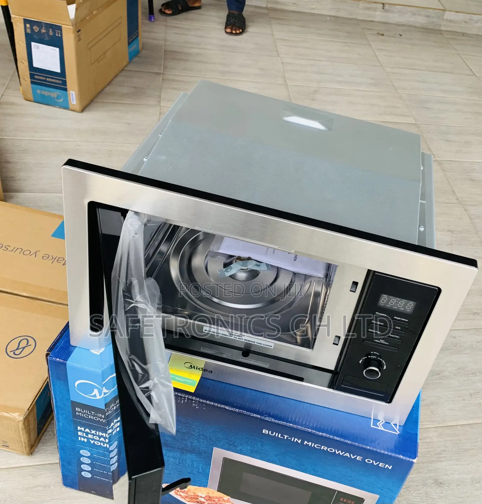 Newest Update 25ltrs Built in Microwave Oven Sku: Am925bve Midea