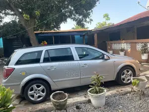 Opel Astra 1.7 CDTi 2007 Silver