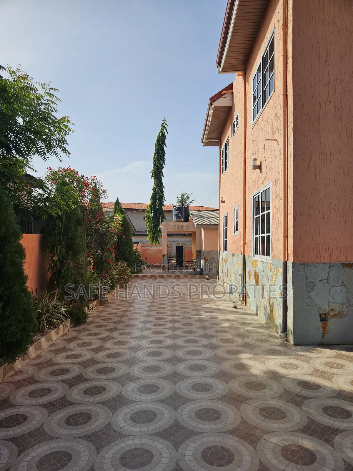 2bdrm Apartment in Accra Metropolitan for rent