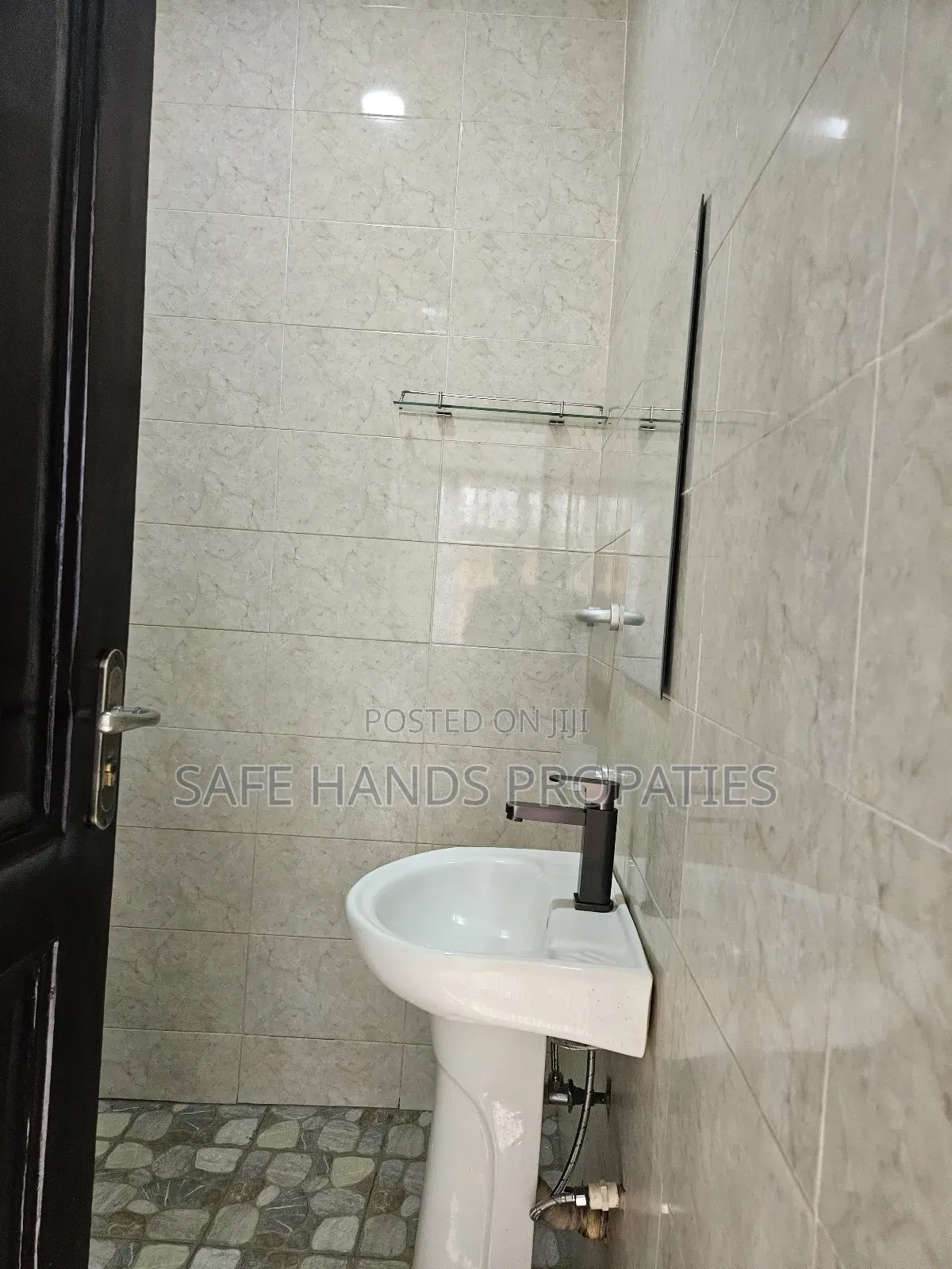 2bdrm Apartment in Accra Metropolitan for rent
