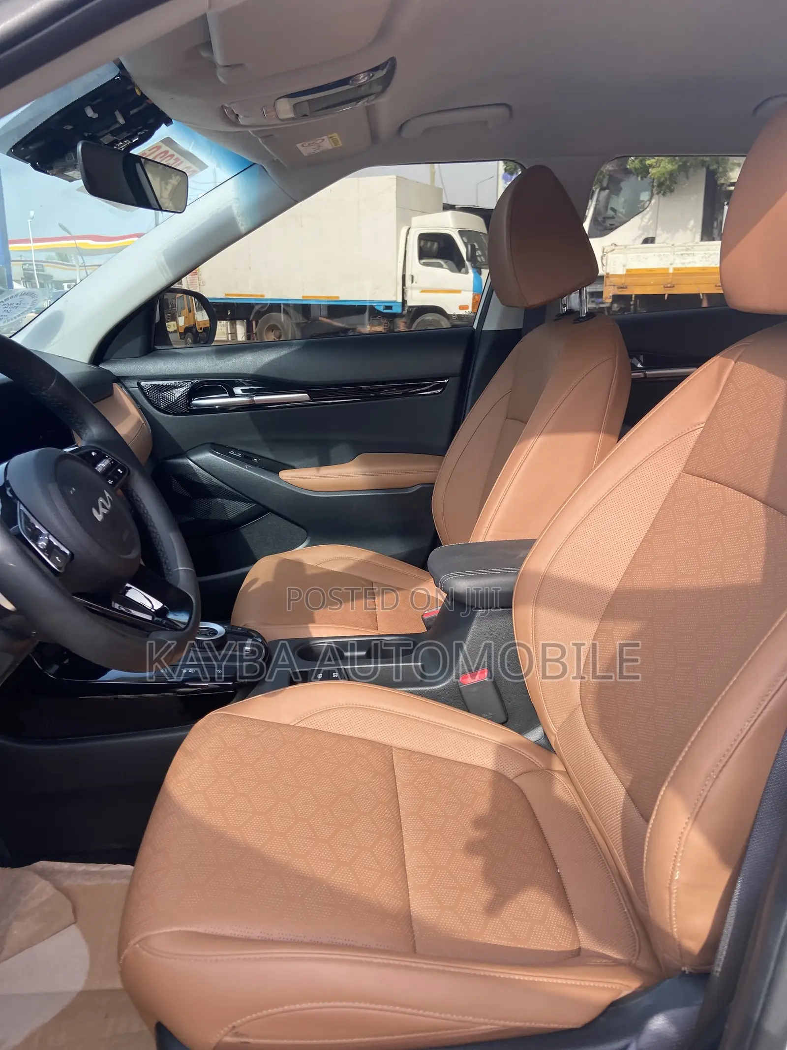 Kia Seltos 2026 White