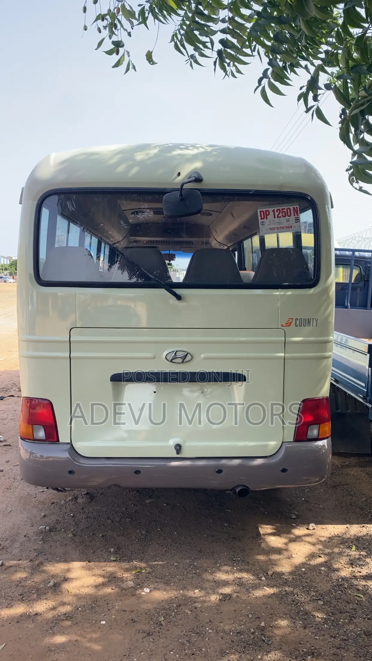 Hyundai County 2014 Grey