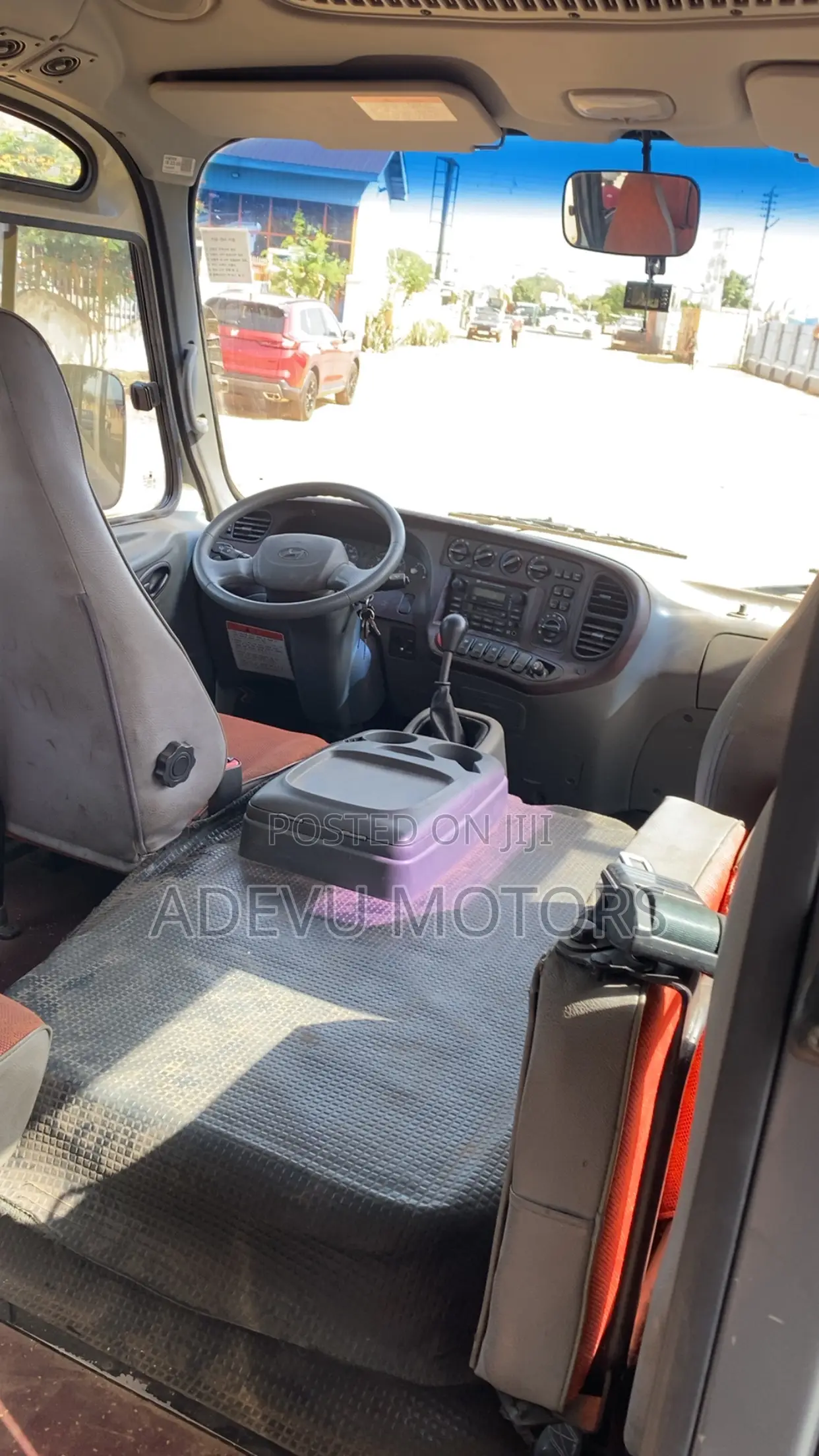 Hyundai County 2014 Grey
