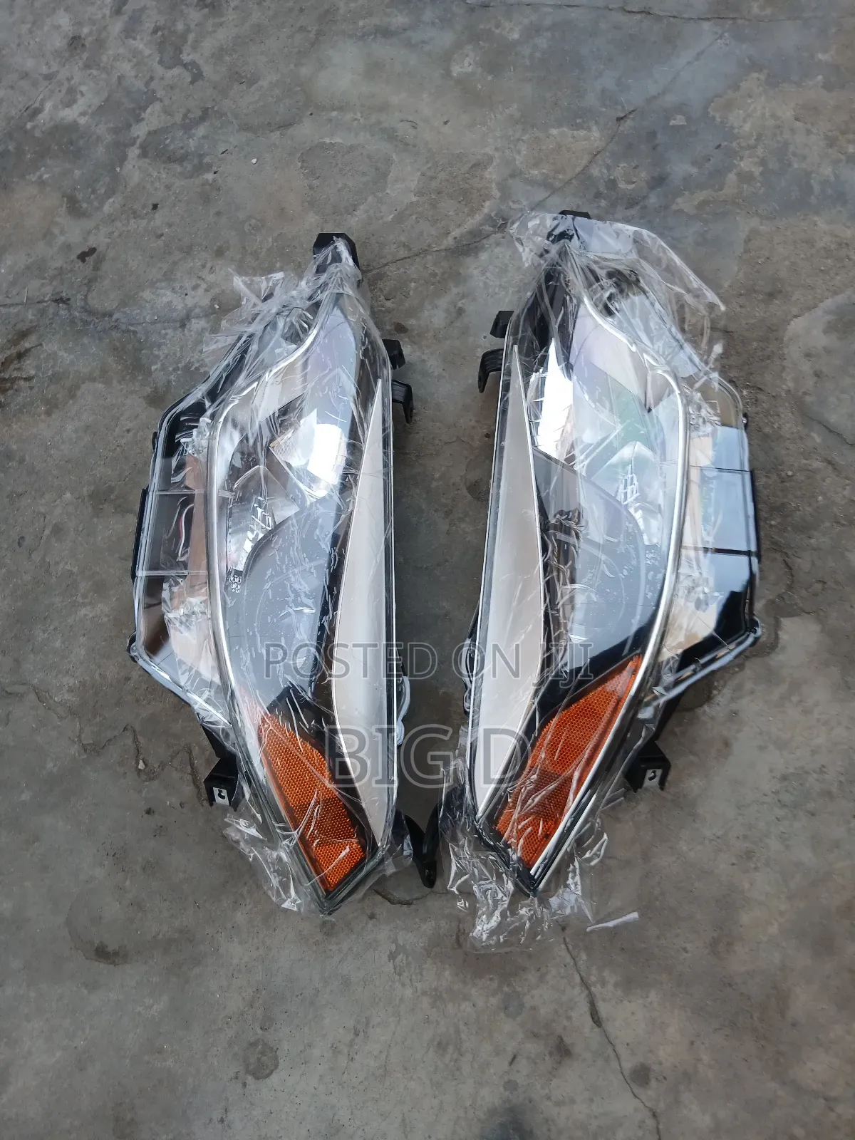 Ttoyota Corolla 2014 to 2016 Headlight