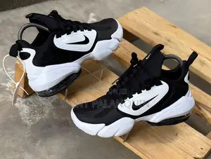 Nike Alpha Savage Sneakers