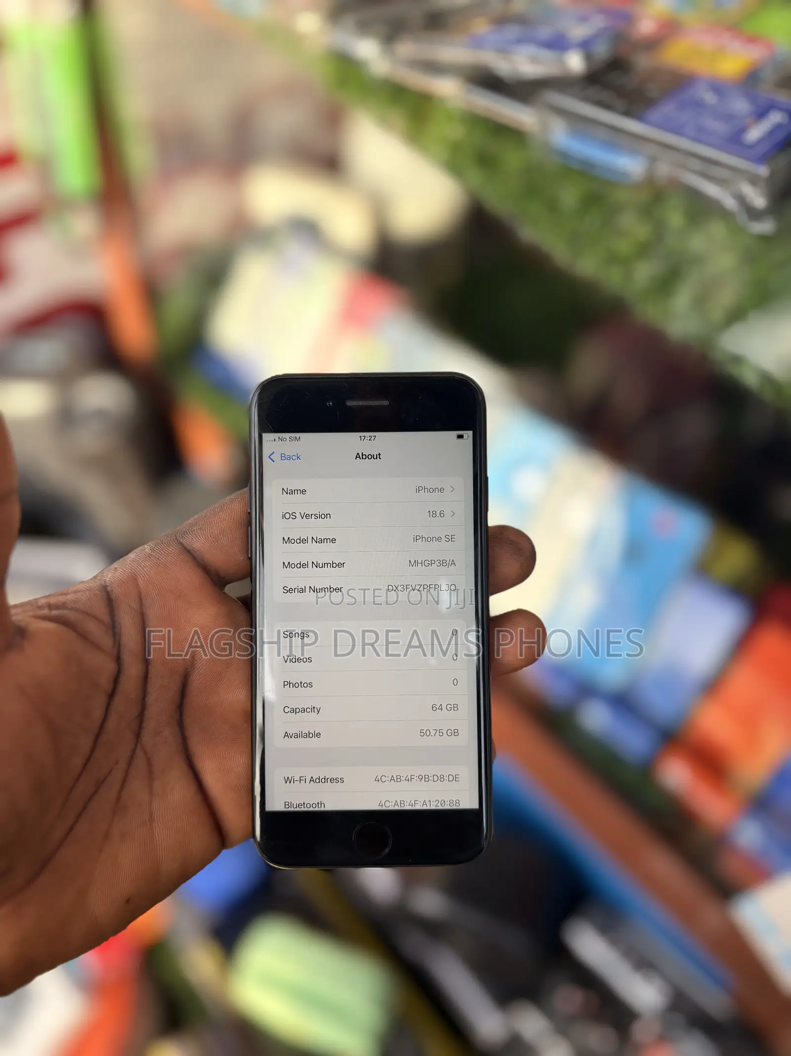 Apple iPhone SE (2020) 64 GB Black
