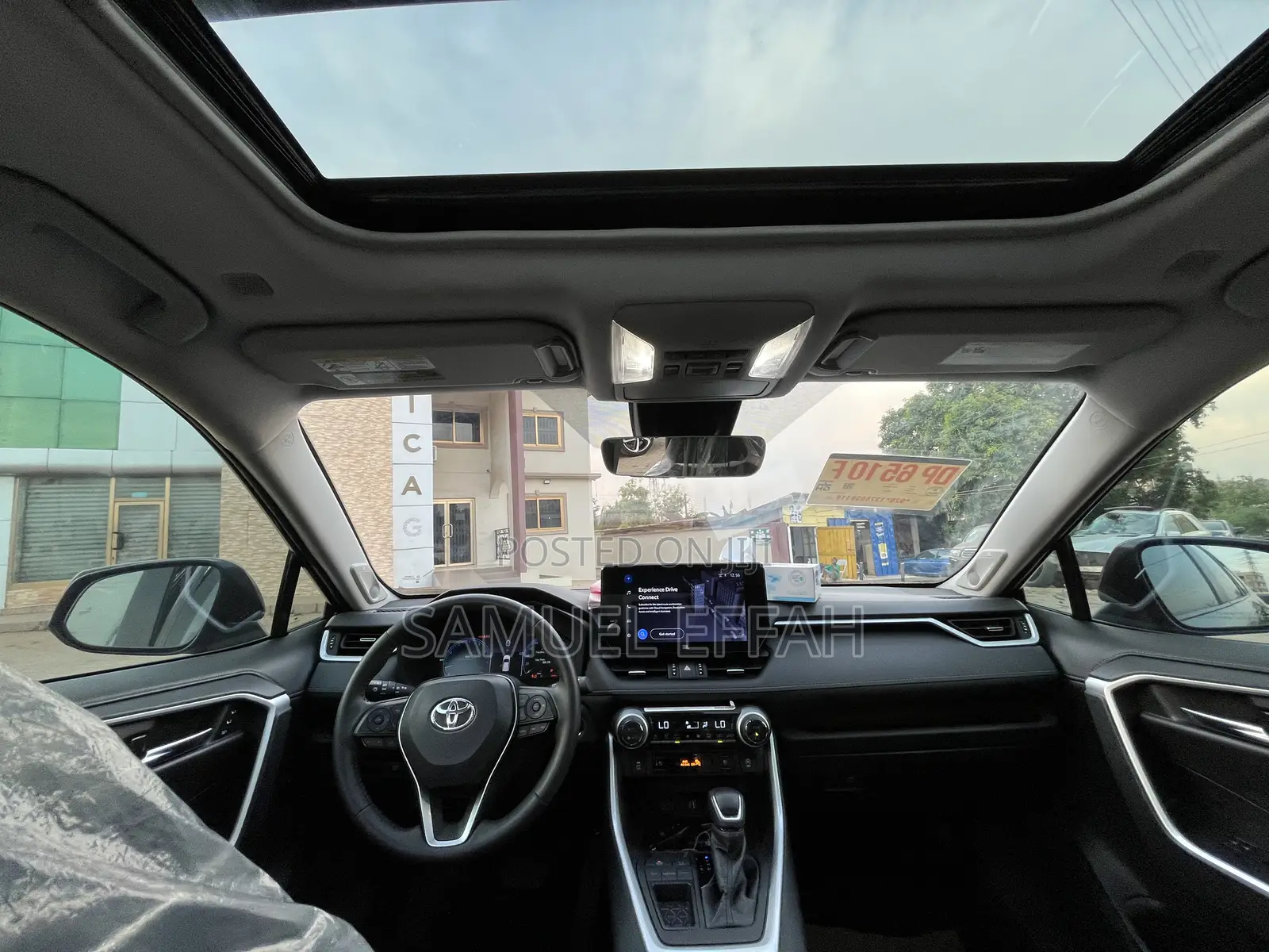 Toyota RAV4 Limited AWD 2024 Gray