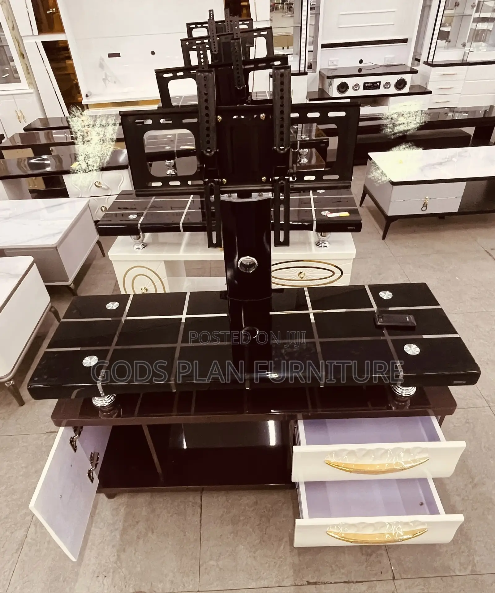 Tv Stand DSG