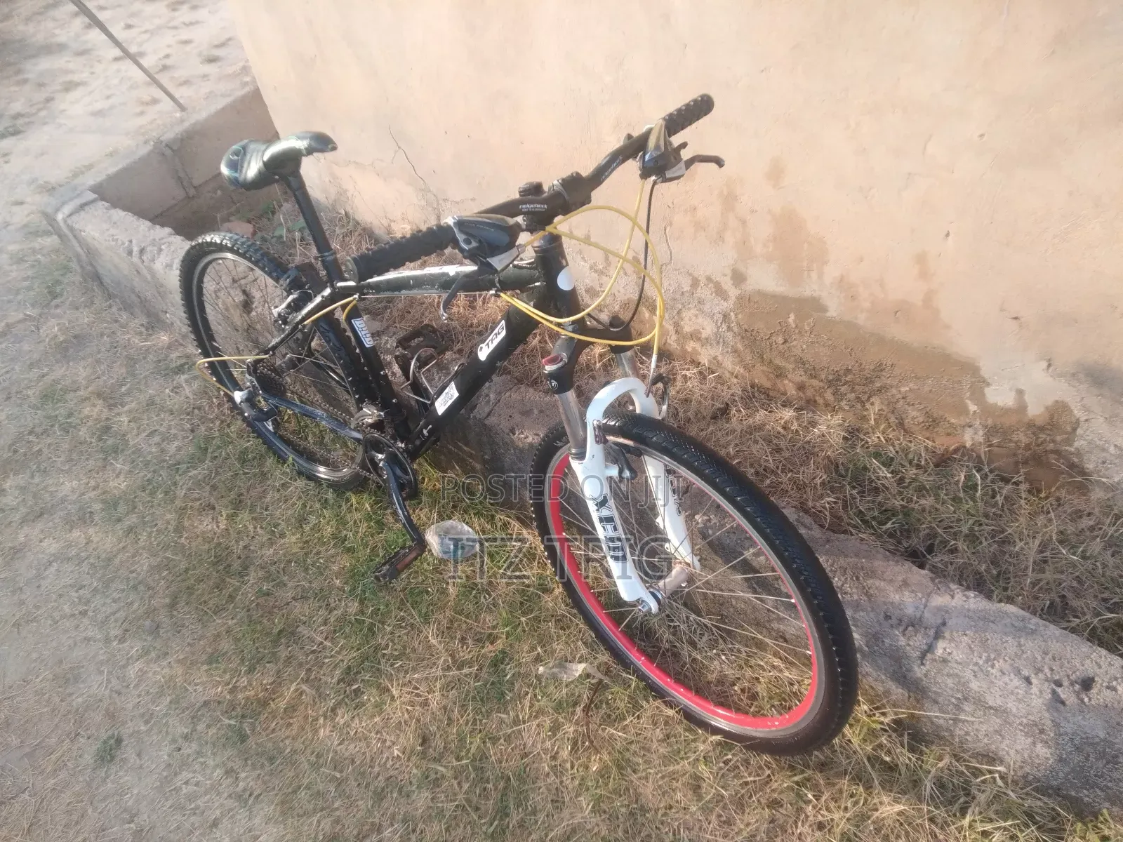 Sports Mountain Bicycle
