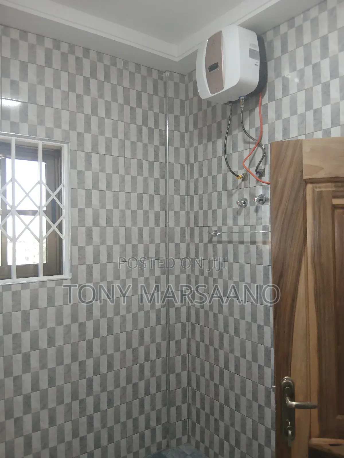 2bdrm Apartment in Haatso, Papao for rent