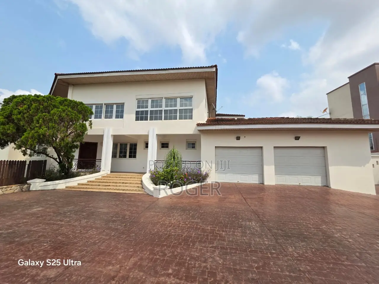 5bdrm House in East Legon for rent