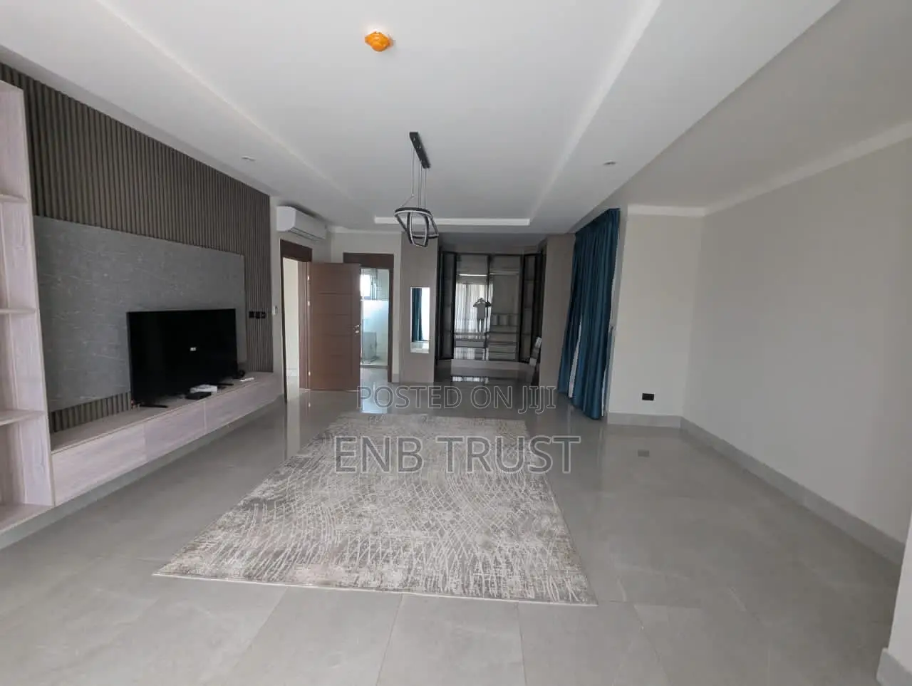 Furnished 5bdrm Townhouse / Terrace in Airport West for rent
