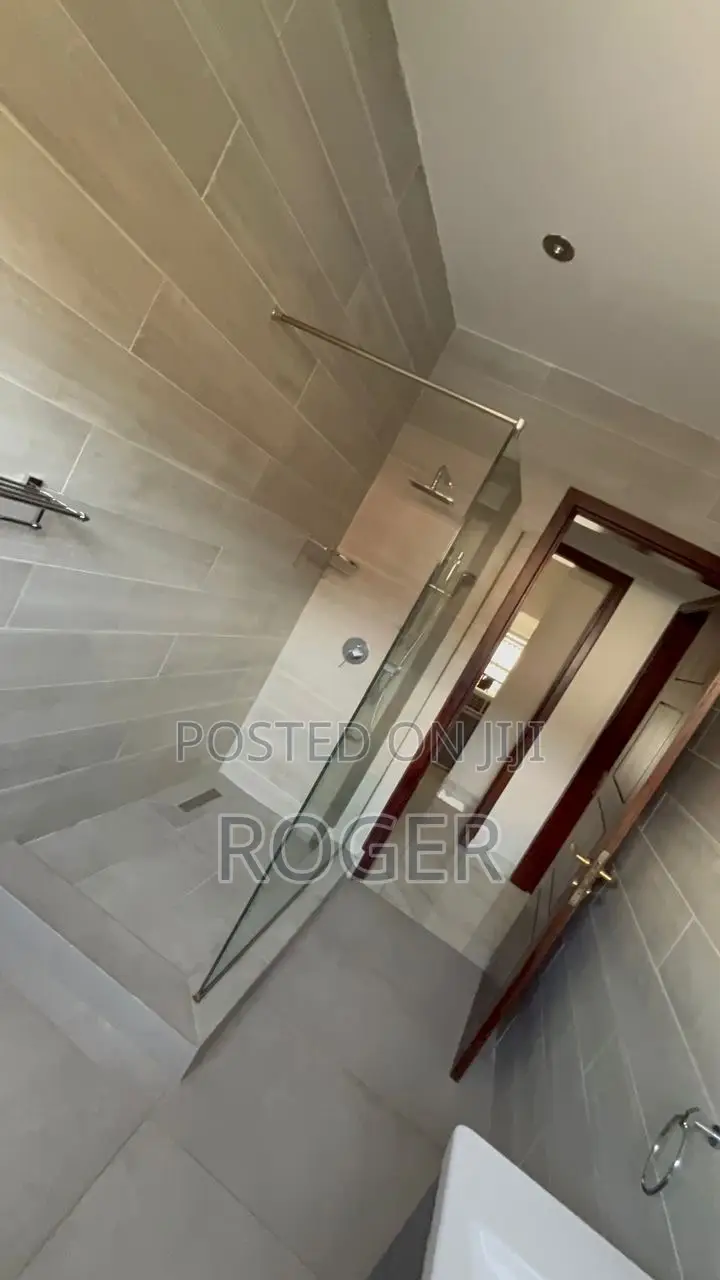 4bdrm House in Cantonments for rent