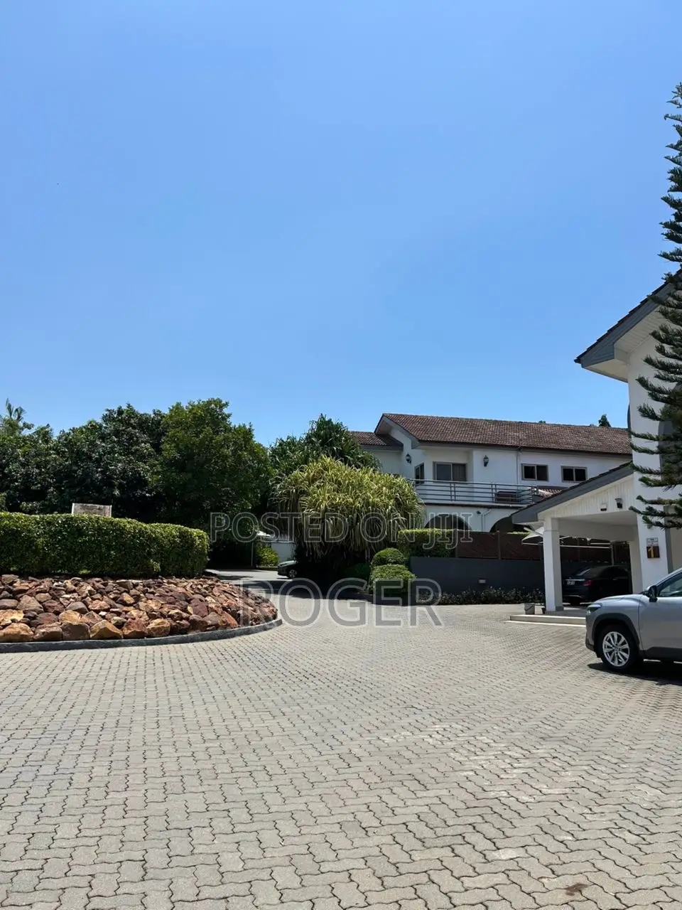 4bdrm House in Cantonments for rent