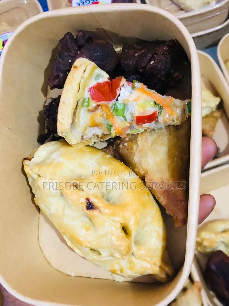 Small Chops,Spring Rolls Samosa ,Pastry Packs ,Bread Rolls Etc