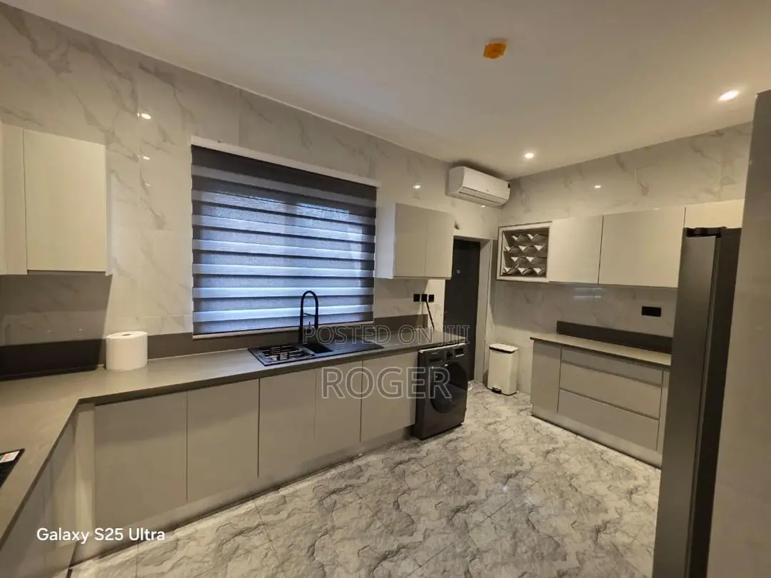 Furnished 4bdrm House in Airport West for rent
