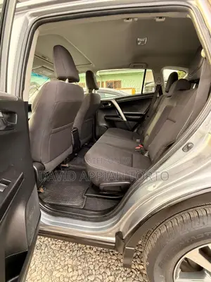 Toyota RAV4 2018 Silver