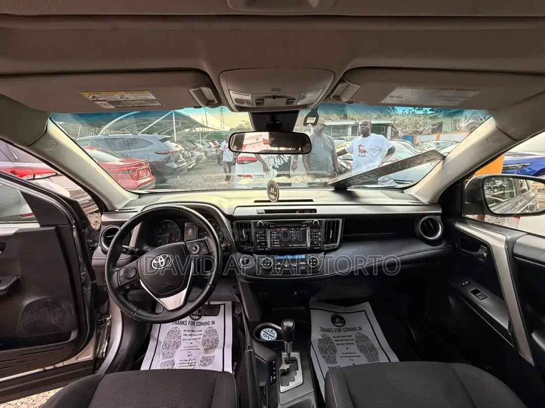 Toyota RAV4 2018 Silver