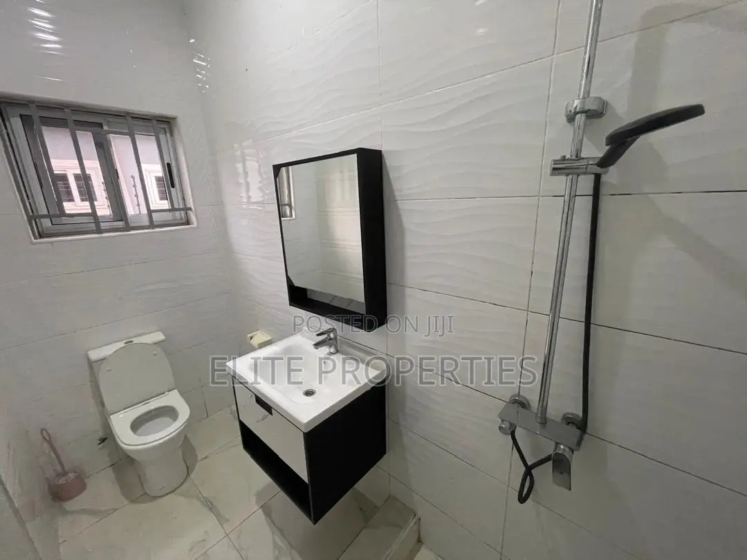 Furnished 3bdrm House in Adom City Esate for rent