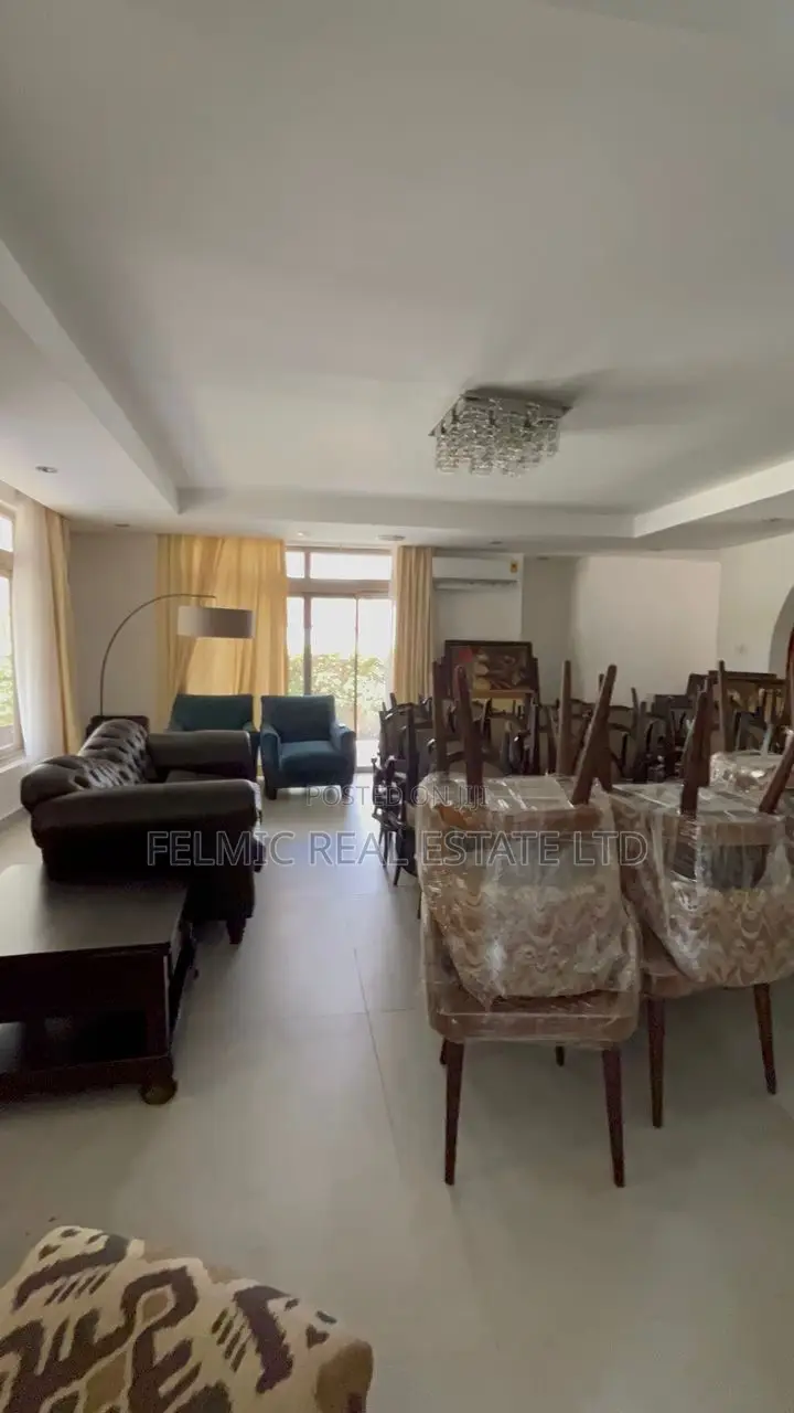 Furnished 5bdrm Townhouse / Terrace for rent