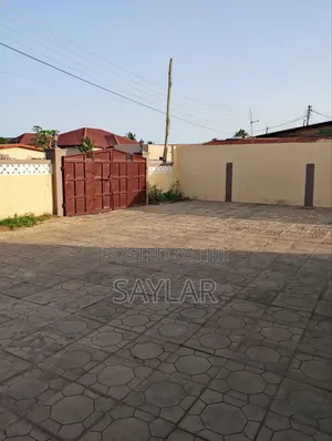 4bdrm House in Enjoyy Estates, Tema Metropolitan for sale