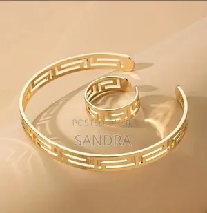 Fine Bangle Ring Set