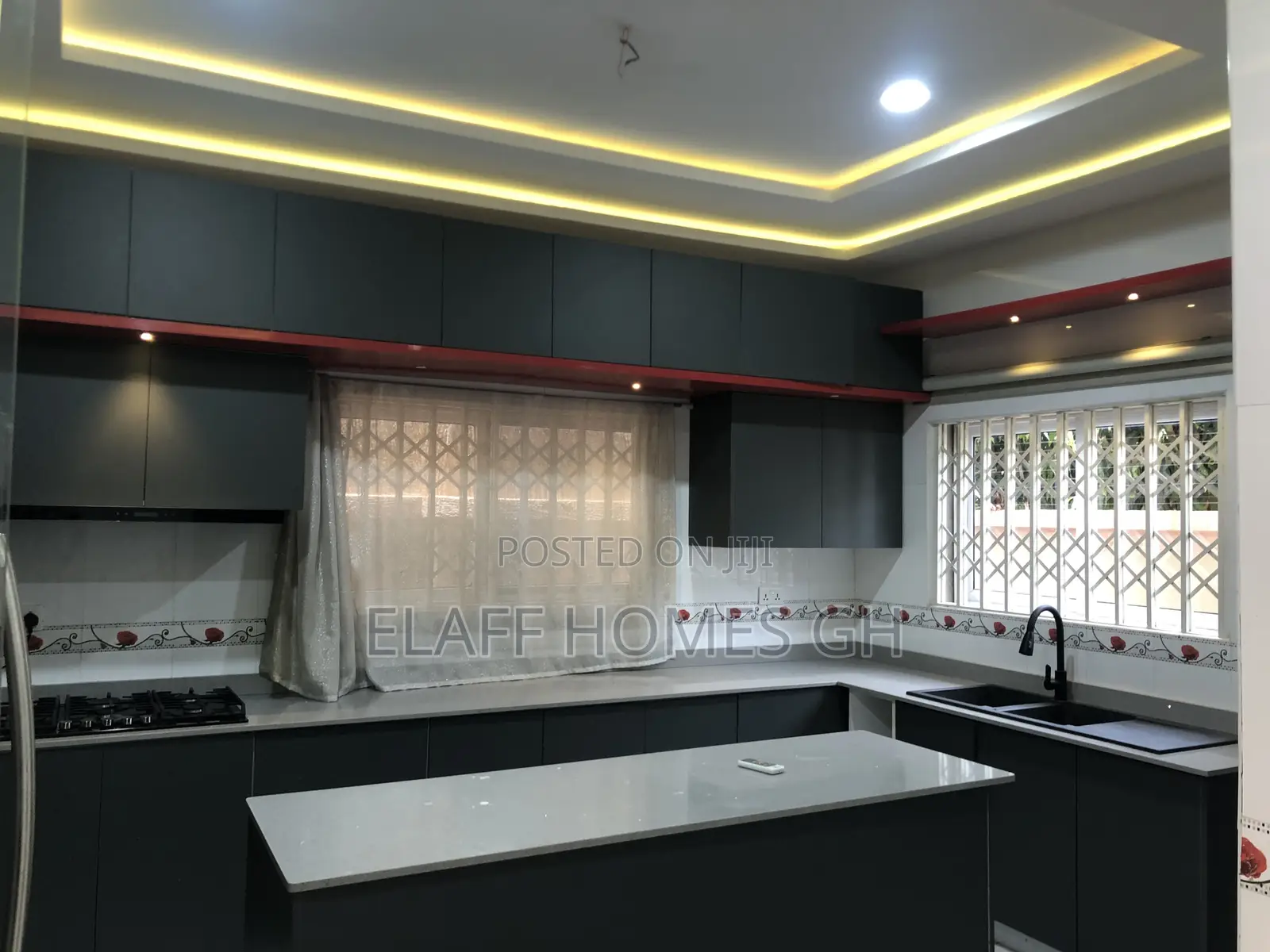 4bdrm Duplex in Elaffhomesgh, Ability for rent