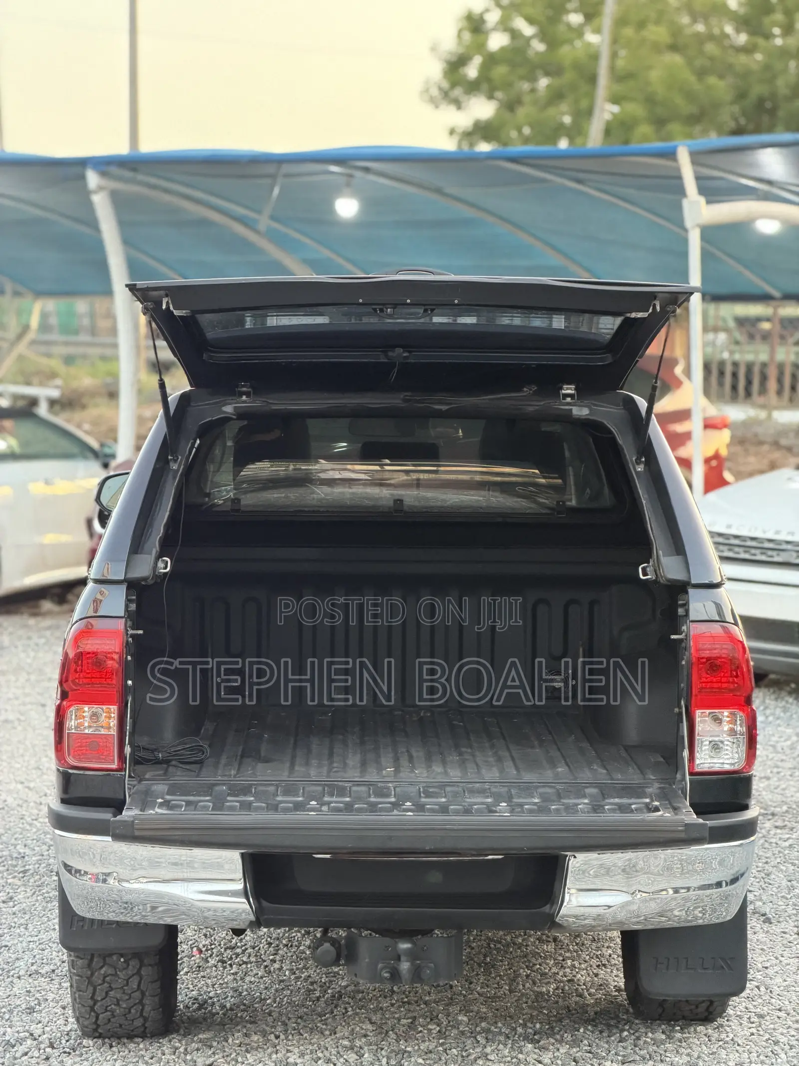Toyota Hilux 2018 Black