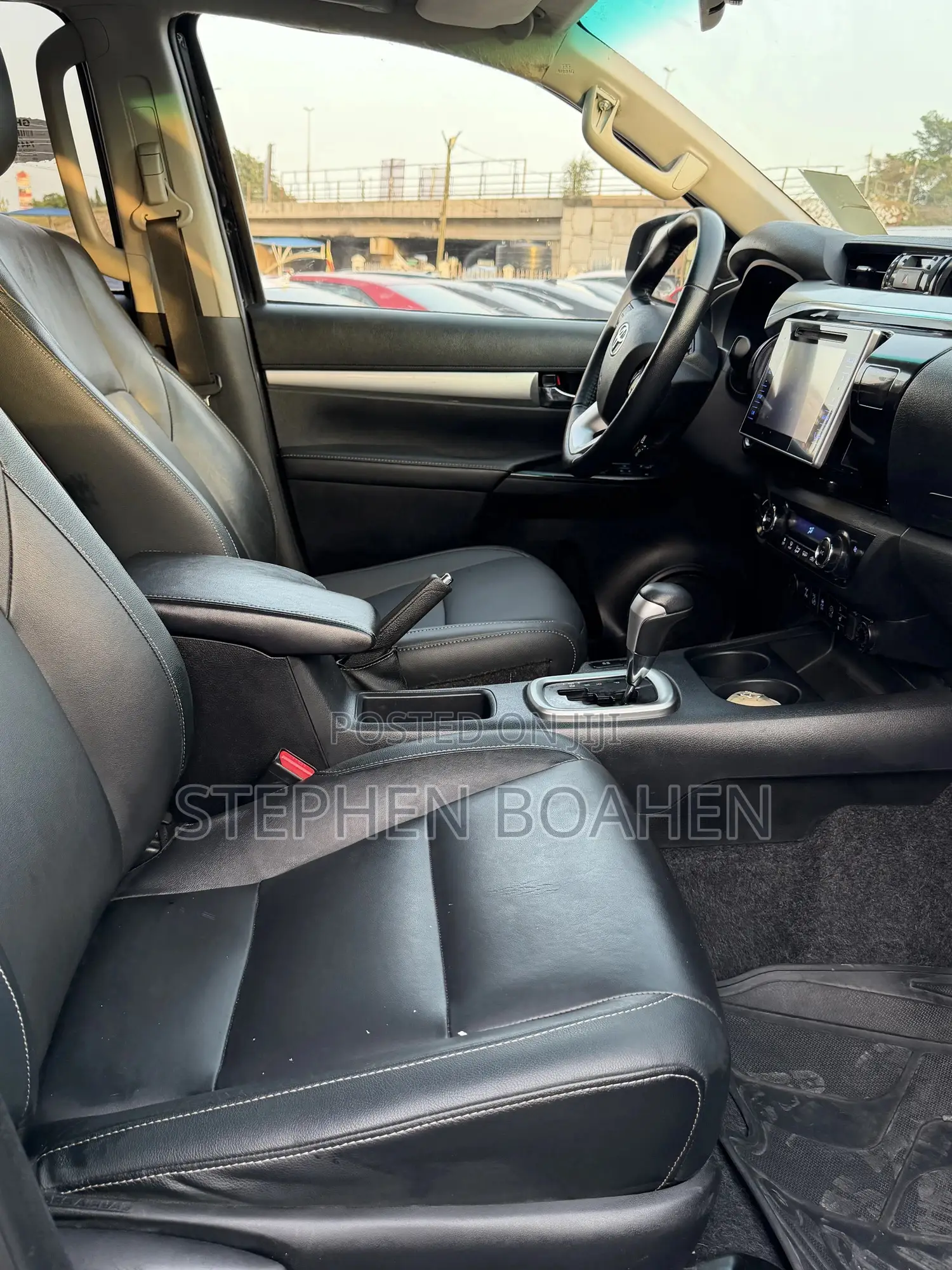 Toyota Hilux 2018 Black