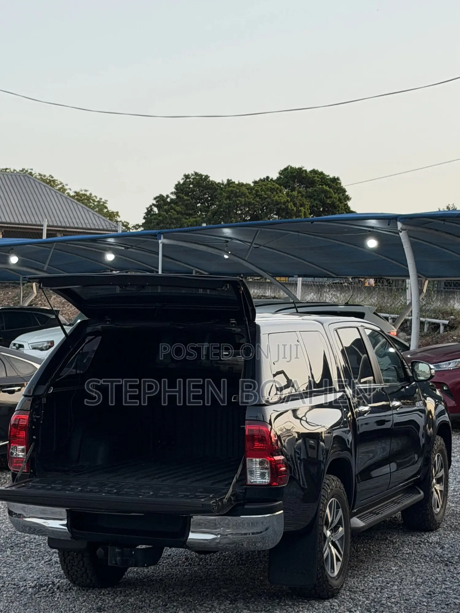Toyota Hilux 2018 Black