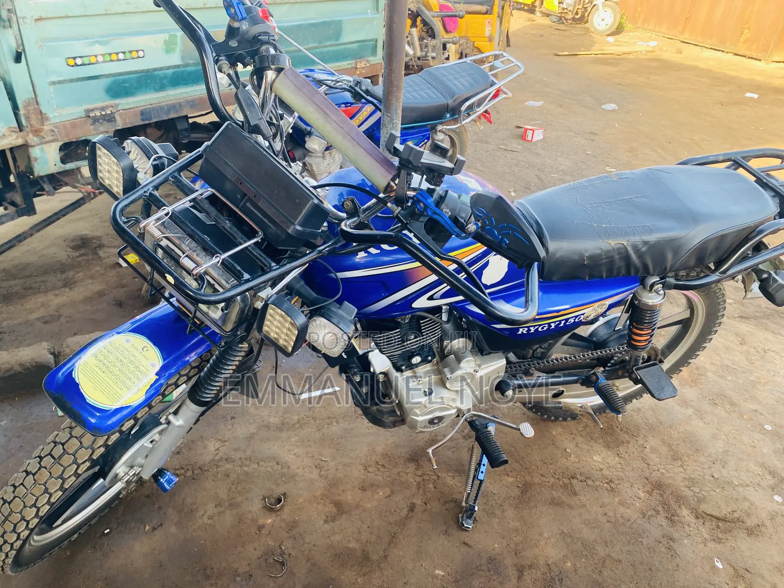 Royal RY150 2025 Blue