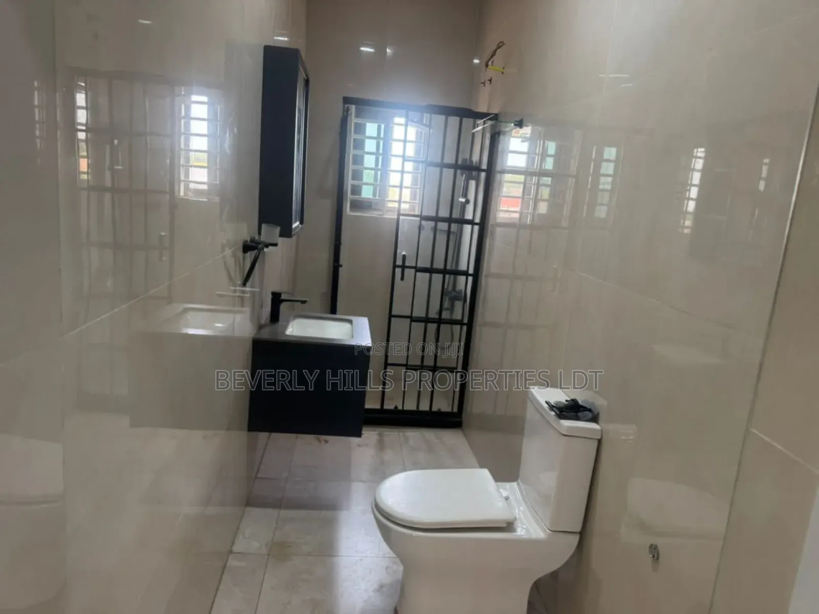 2bdrm Apartment in Beverly Hills, Mile 7 for rent