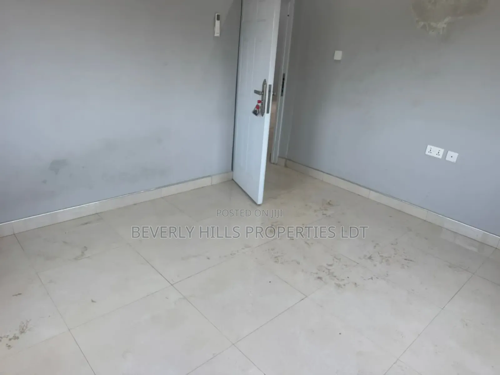 2bdrm Apartment in Beverly Hills, Mile 7 for rent