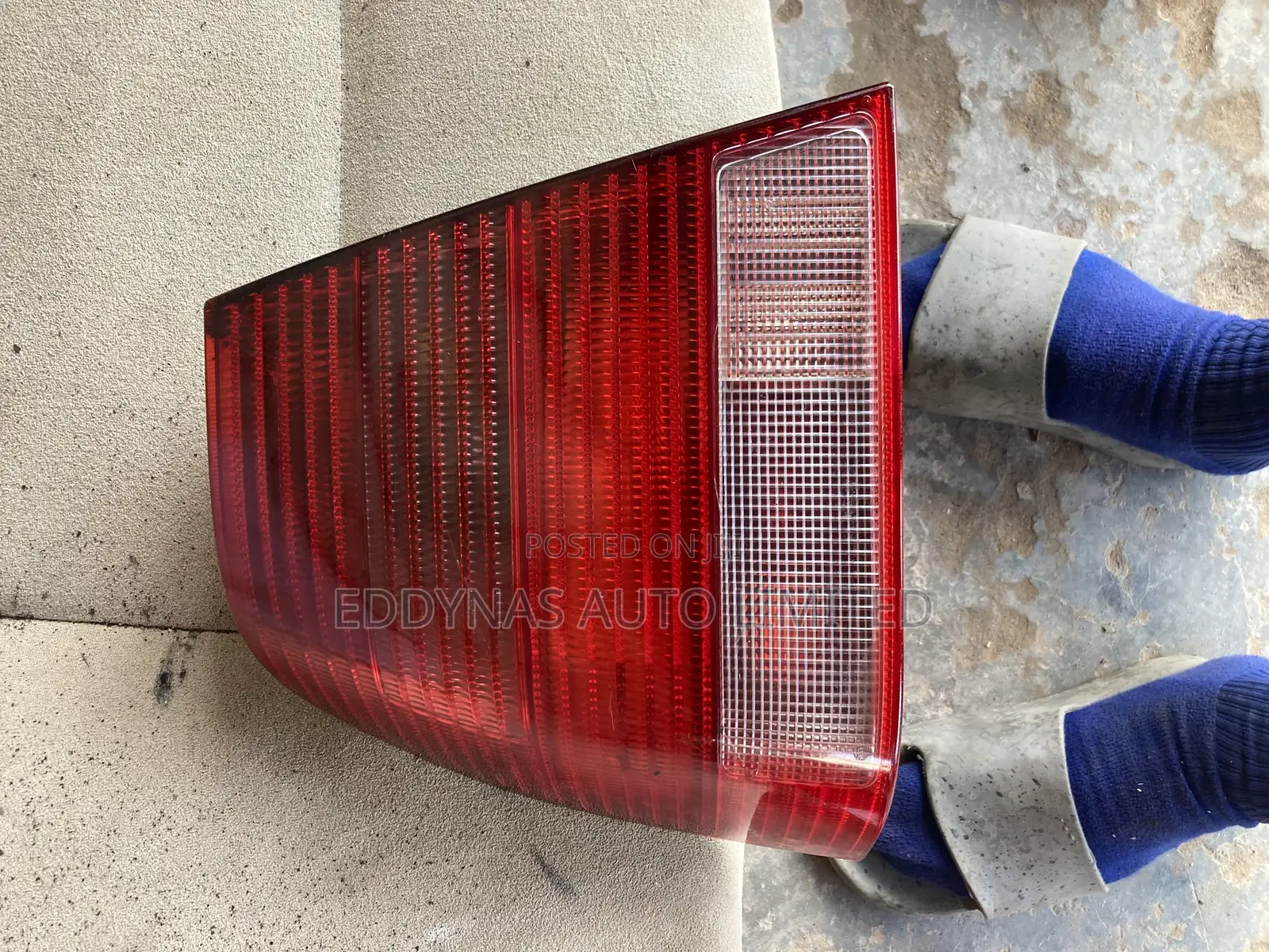 Jetta 4 Taillight