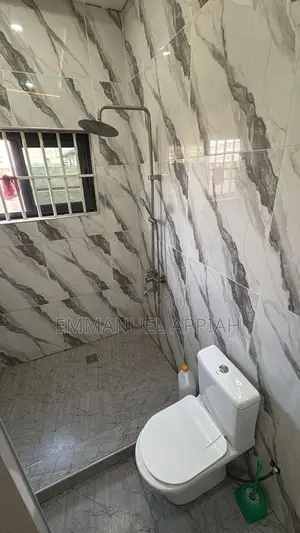3bdrm House in Kasoa for sale