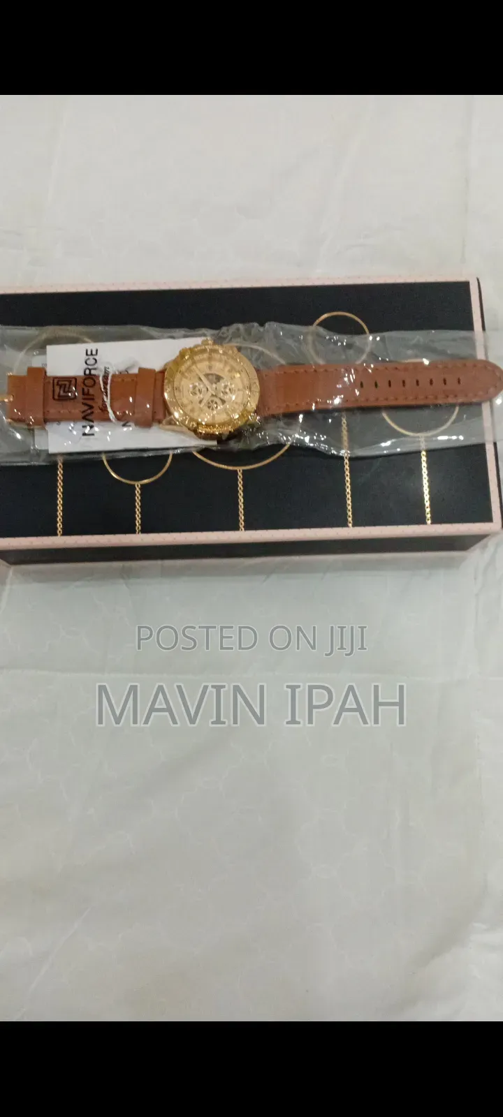 Luxurious Wrist Watch for Men