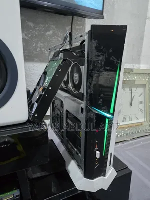 Desktop Computer MSI Trident 3 16GB Intel Core i7 HDD+SSD 2T