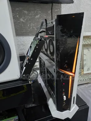 Desktop Computer MSI Trident 3 16GB Intel Core i7 HDD+SSD 2T