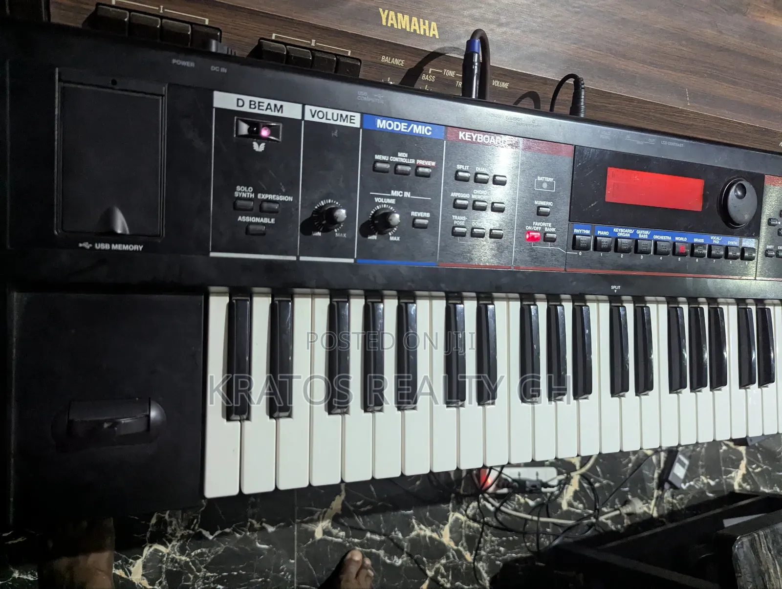 Roland Juno Di