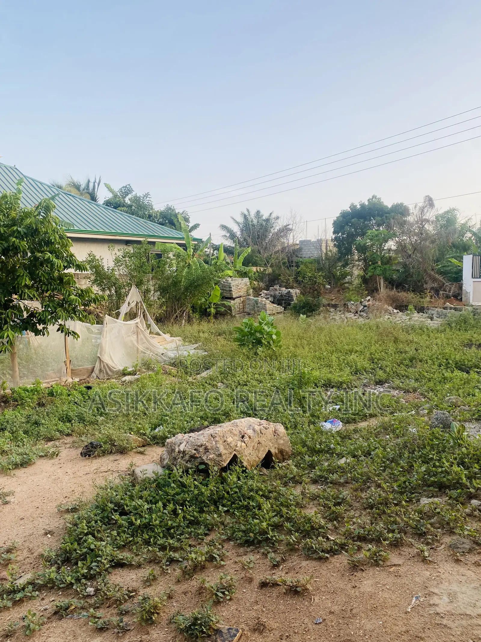 1 Plots of Land for Sale in Tseaddo East Airport Burma Hills