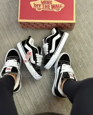 Vans Knu Skool