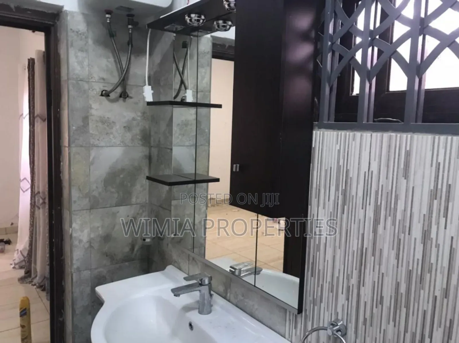 4bdrm House in Amasaman for rent