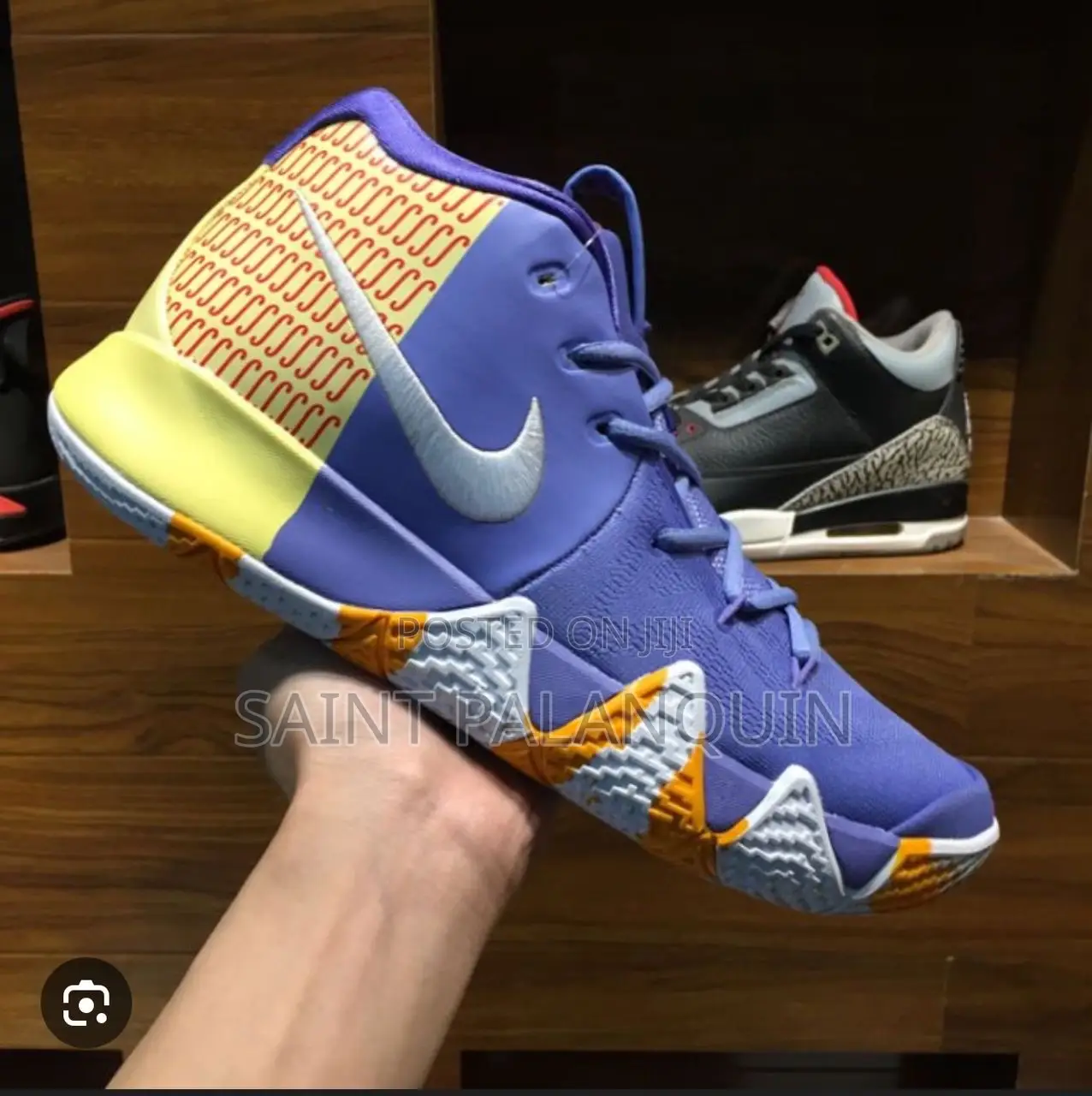 London Nike Kyrie 4 Sneakers