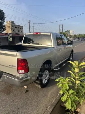 Dodge RAM 1500 5.7 Petrol RWD 2017 Silver