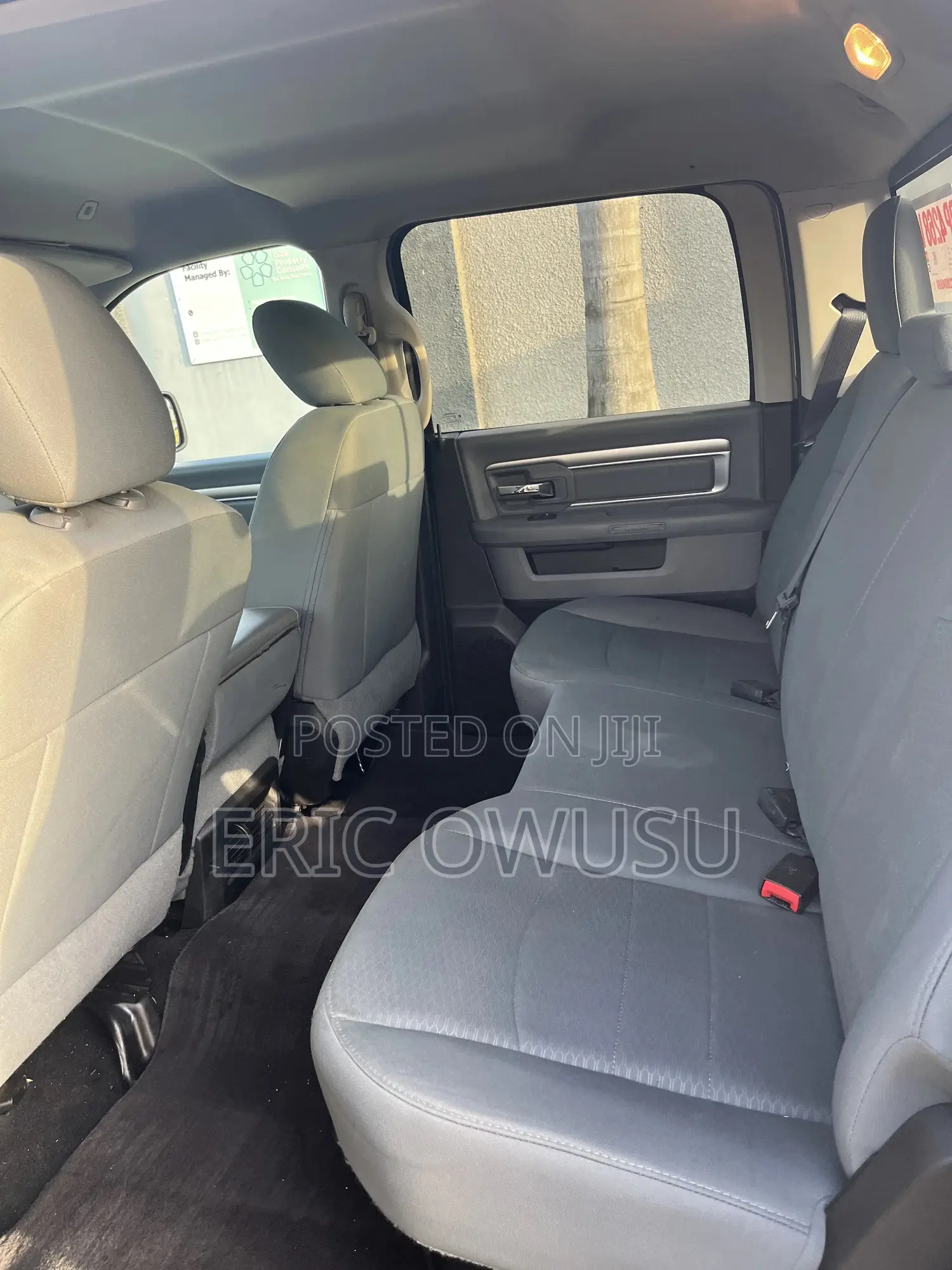 Dodge RAM 1500 5.7 Petrol RWD 2017 Silver