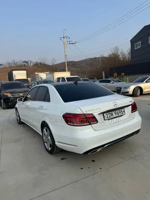 Mercedes-Benz E250 2016 White