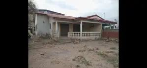7bdrm House in Victor Kennefe, Lashibi for sale