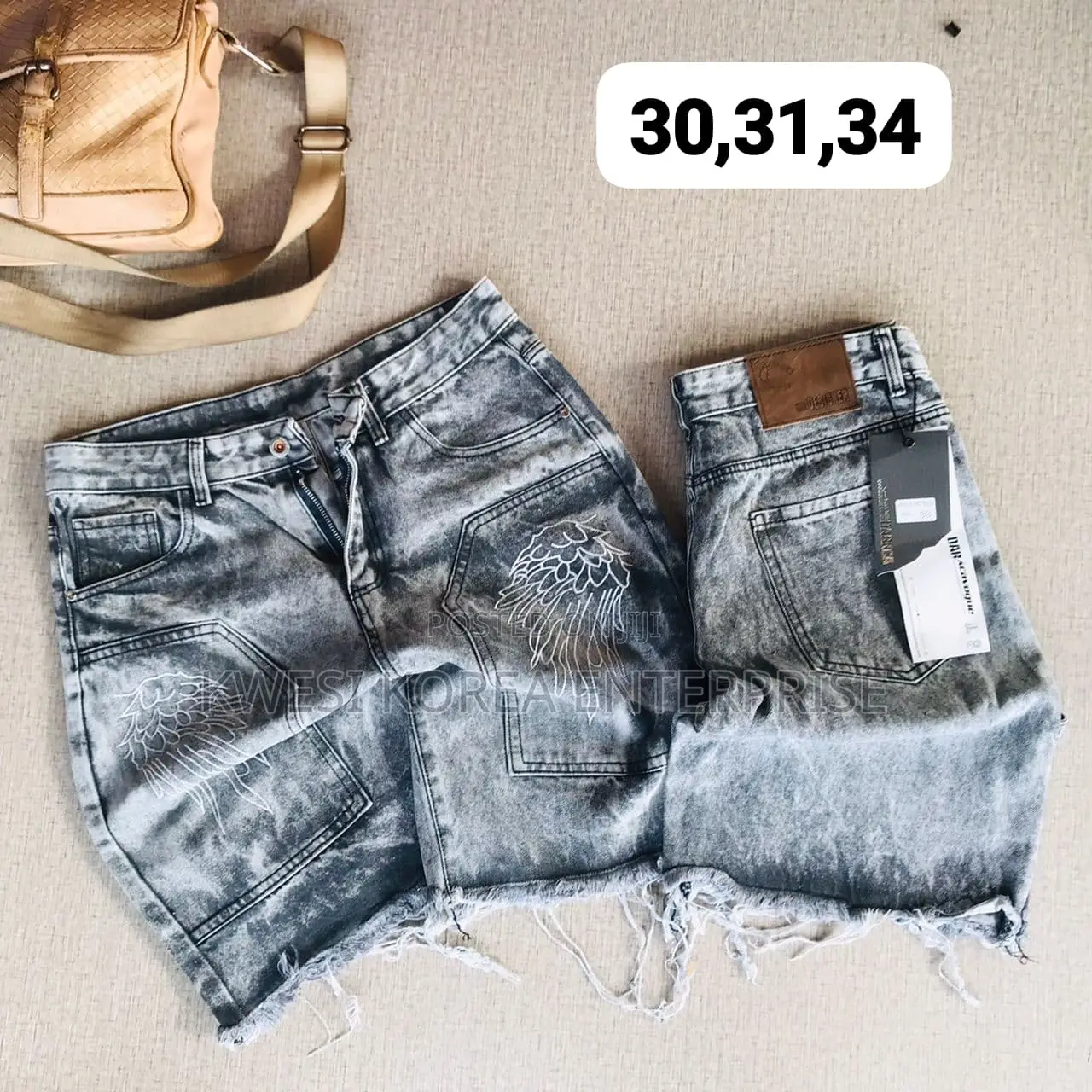 Short Jeans