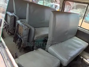 Nissan Caravan (Urvan) 1998 White