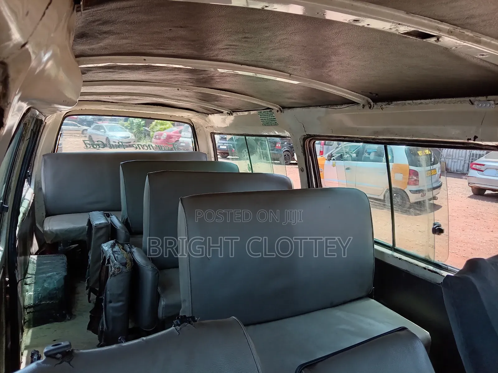 Nissan Caravan (Urvan) 1998 White